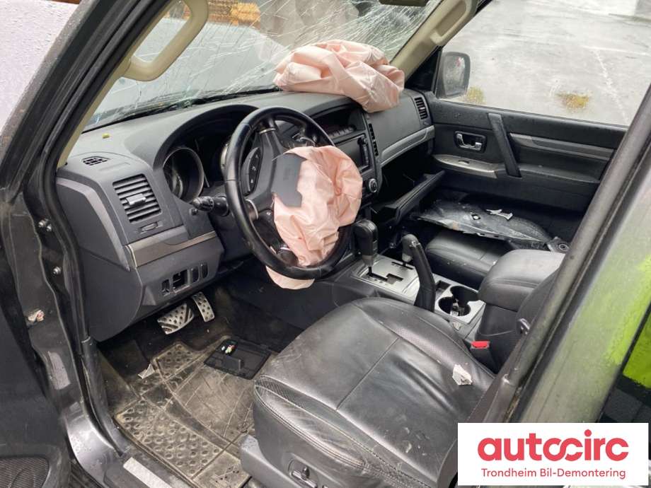 Mitsubishi Pajero 2007-2016 (Type IV, Fase 1) , Motorkode: 4M41, Girkassekode: 2700A130