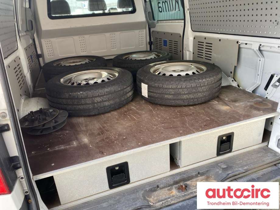 Mercedes Vito/Viano 2010-2014 (Fase 2) (W639) (W639), Motorkode: 651.940, Girkassekode: 722.686
