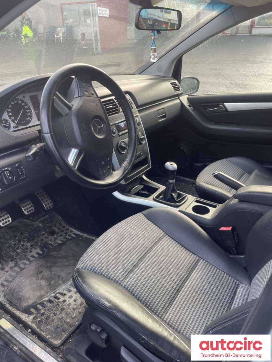 Mercedes B-Klasse 2005-2008 (Fase 1) (W245) (W245), Motorkode: 266920, Girkassekode: 71652301071827