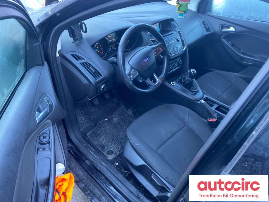 Ford Focus 2014-2018 (Type III, Fase 2) , Motorkode: PNDD, Girkassekode: DV6R7002ABF