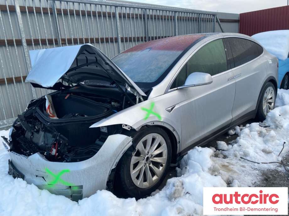 Tesla Model X, 2016->>  delebil , Motorkode: L2S