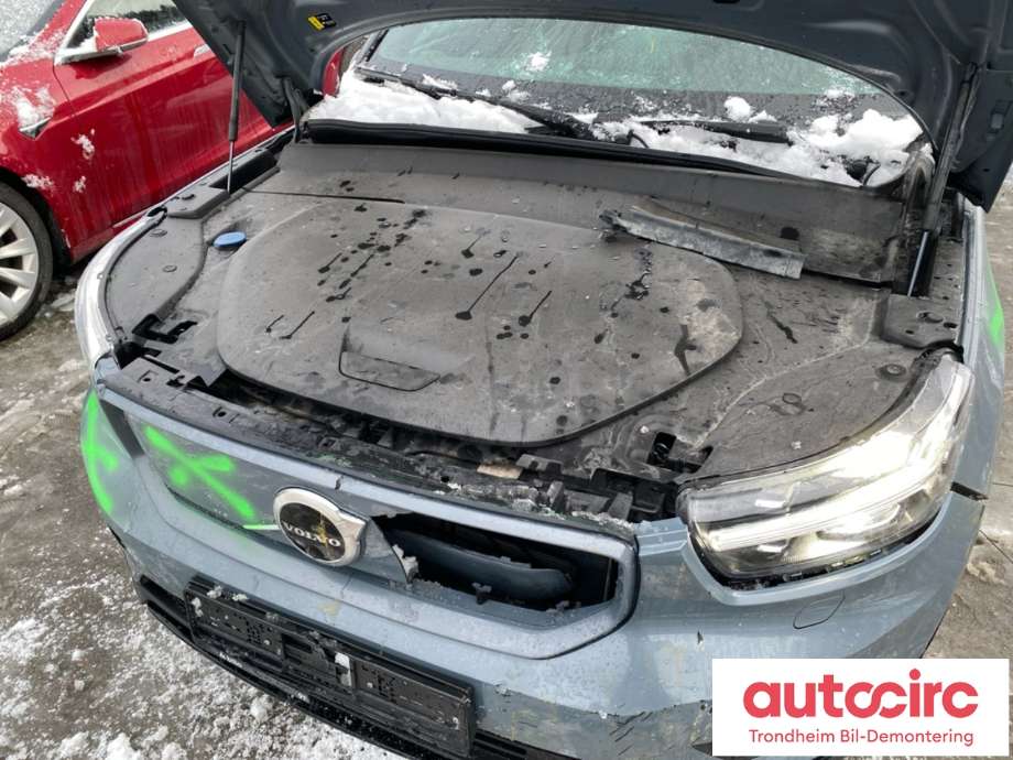 Volvo XC40 2018-2024 , Motorkode: EAD3.4, Girkassekode: 