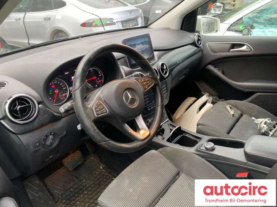Mercedes B-Klasse, electric drive 2014-2018 (W242) (W242), Motorkode: 780990, Girkassekode: 
