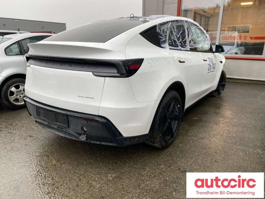 Tesla Model Y 2024-->> (Type II) , Motorkode: 3D3|4D3, Girkassekode: 