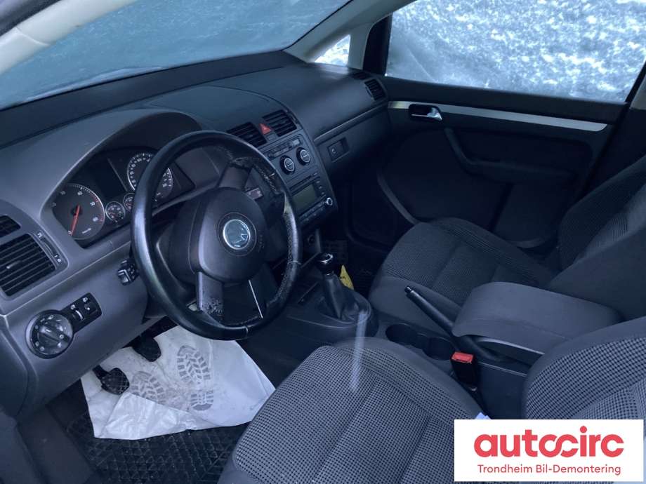 VW Touran 2003-2006 (Type I, Fase 1) , Motorkode: BKC, Girkassekode: GQN