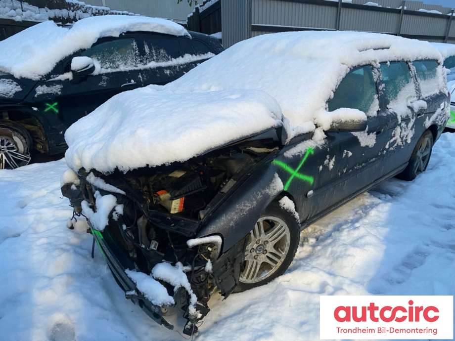Volvo V70 2000-2004 (Type II, Fase 1) , Motorkode: D5244T, Girkassekode: 8252132