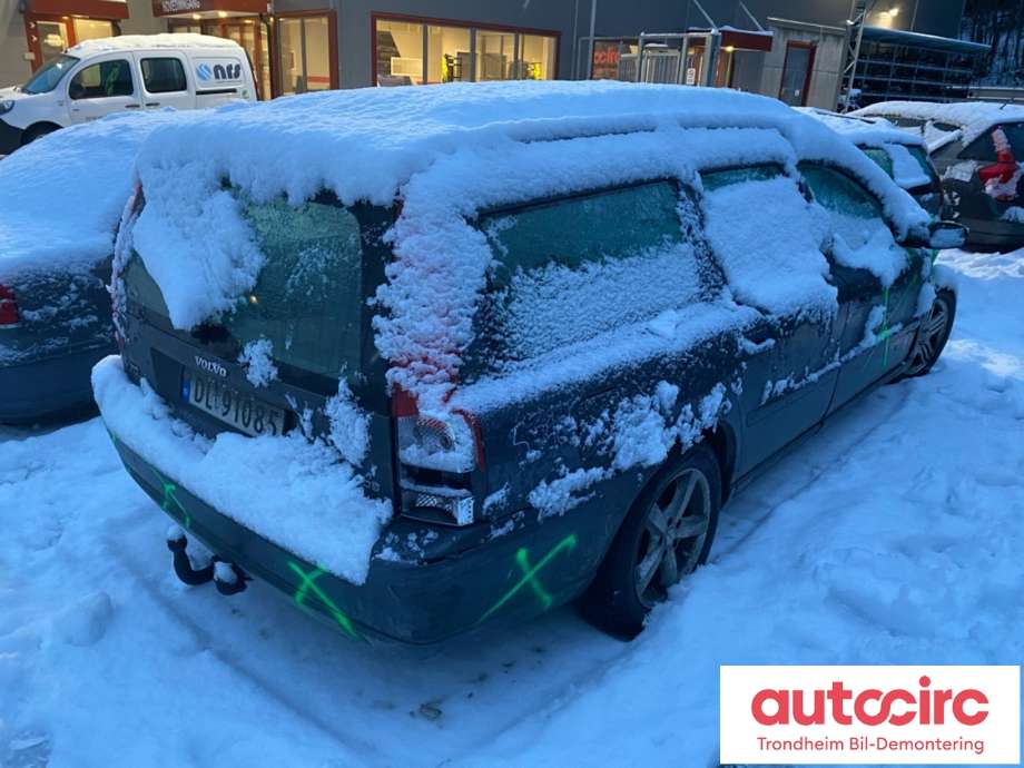 Volvo V70 2000-2004 (Type II, Fase 1) , Motorkode: D5244T, Girkassekode: 8252132