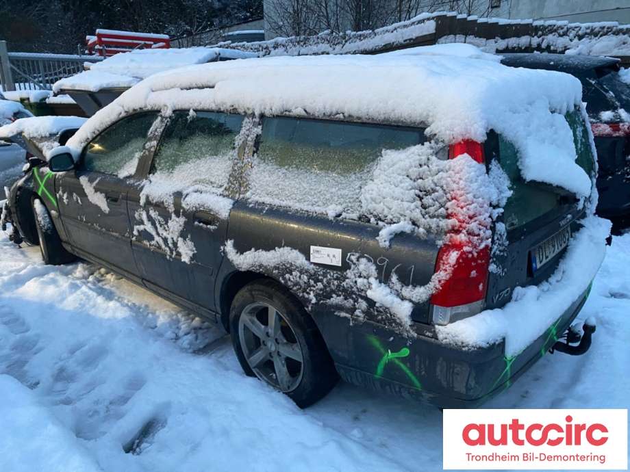 Volvo V70 2000-2004 (Type II, Fase 1) , Motorkode: D5244T, Girkassekode: 8252132