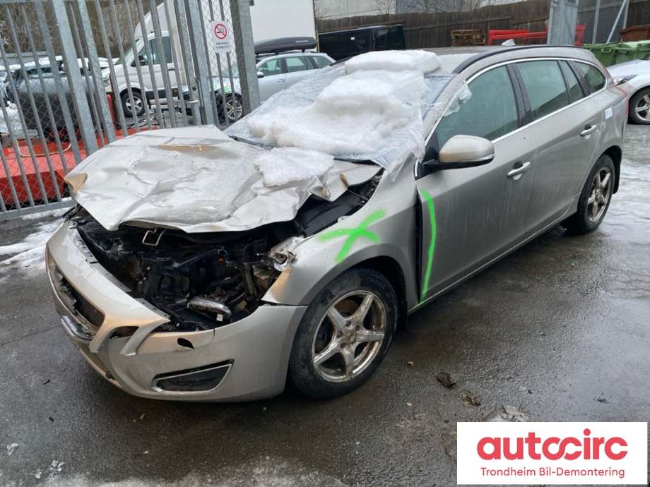 Volvo V60 2010-2013 (Type I, Fase 1) , Motorkode: D4162T, Girkassekode: 36051151