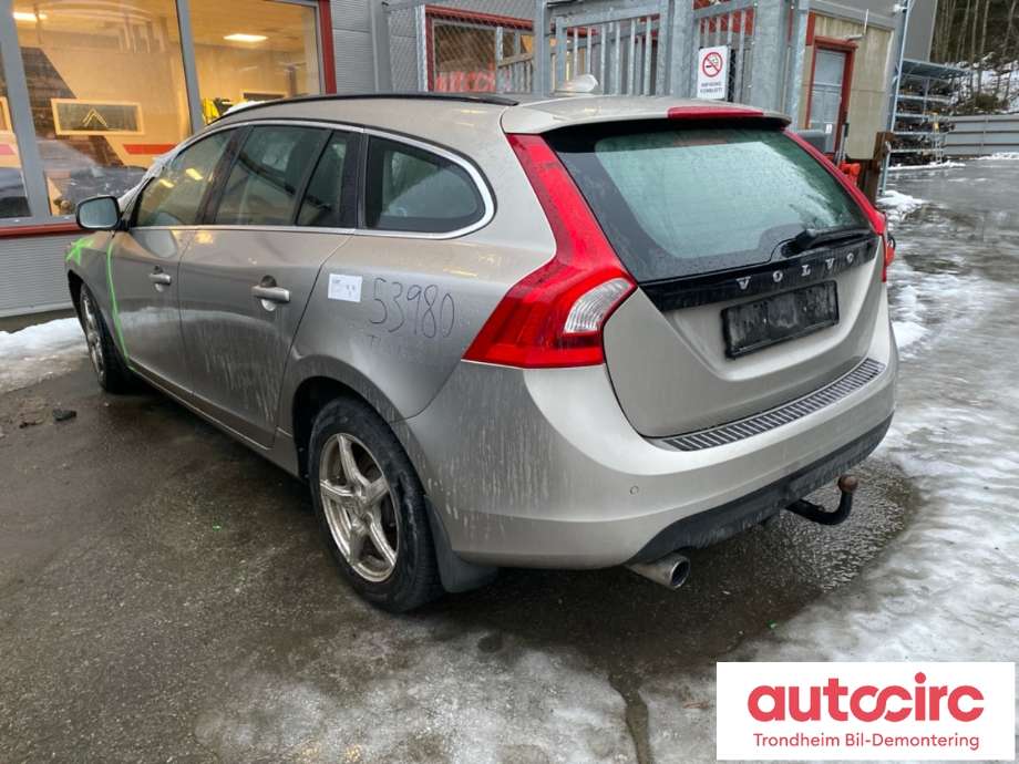Volvo V60 2010-2013 (Type I, Fase 1) , Motorkode: D4162T, Girkassekode: 36051151