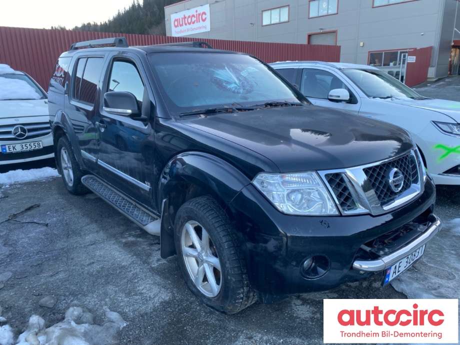 Nissan Pathfinder 2010-2014 (Fase 2) (R51) (R51), Motorkode: V9X, Girkassekode: 