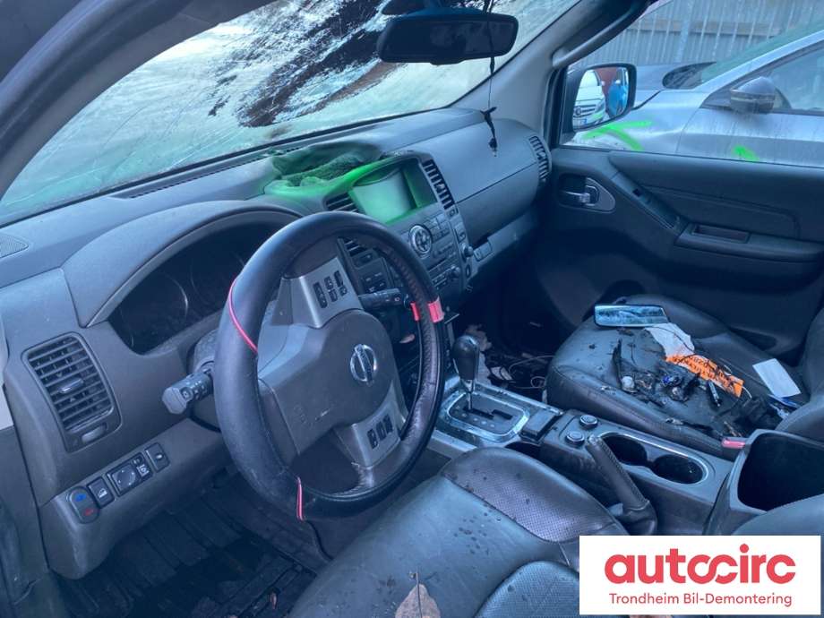 Nissan Pathfinder 2010-2014 (Fase 2) (R51) (R51), Motorkode: V9X, Girkassekode: 