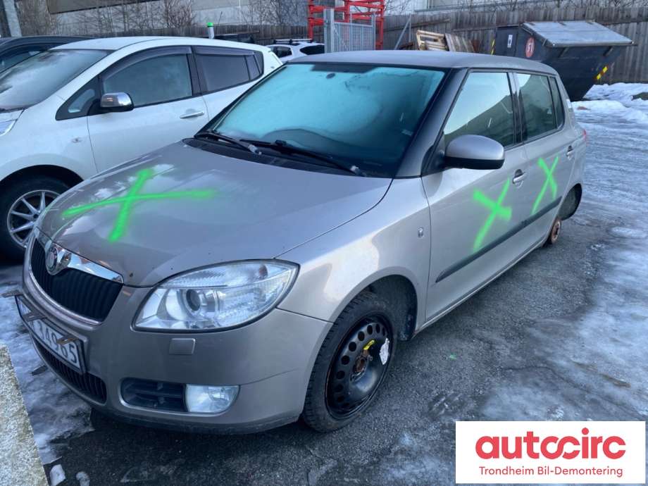 Škoda Fabia 2010-2014 (Type II, Fase 2) , Motorkode: CGPA, Girkassekode: LVG