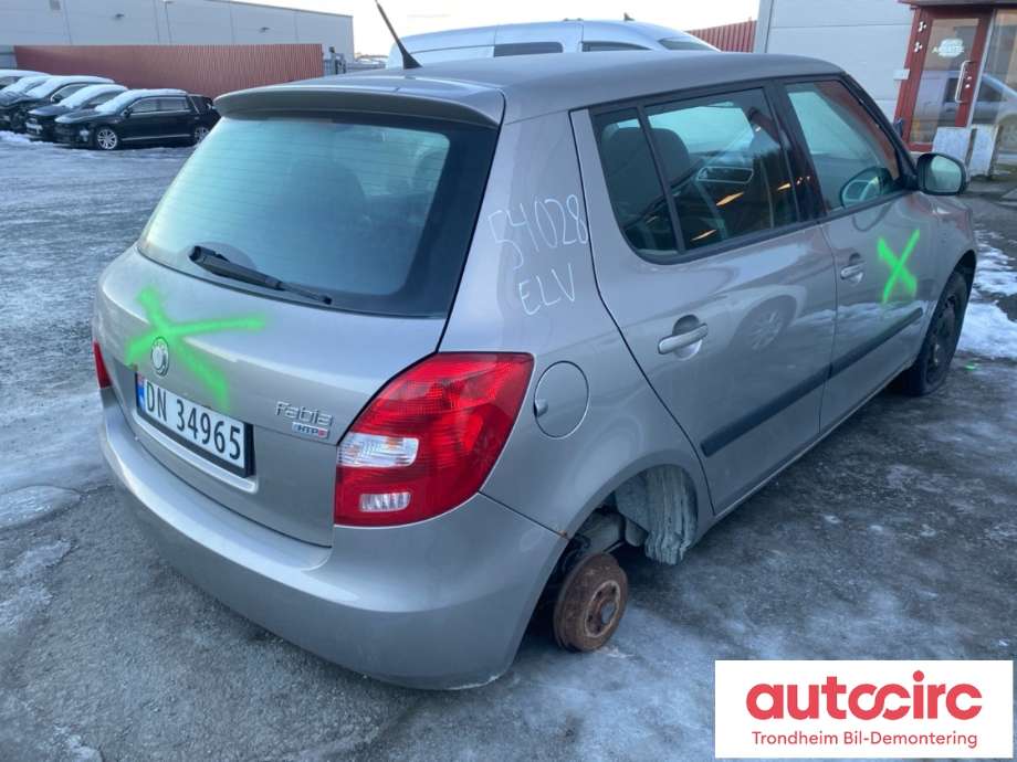 Škoda Fabia 2010-2014 (Type II, Fase 2) , Motorkode: CGPA, Girkassekode: LVG