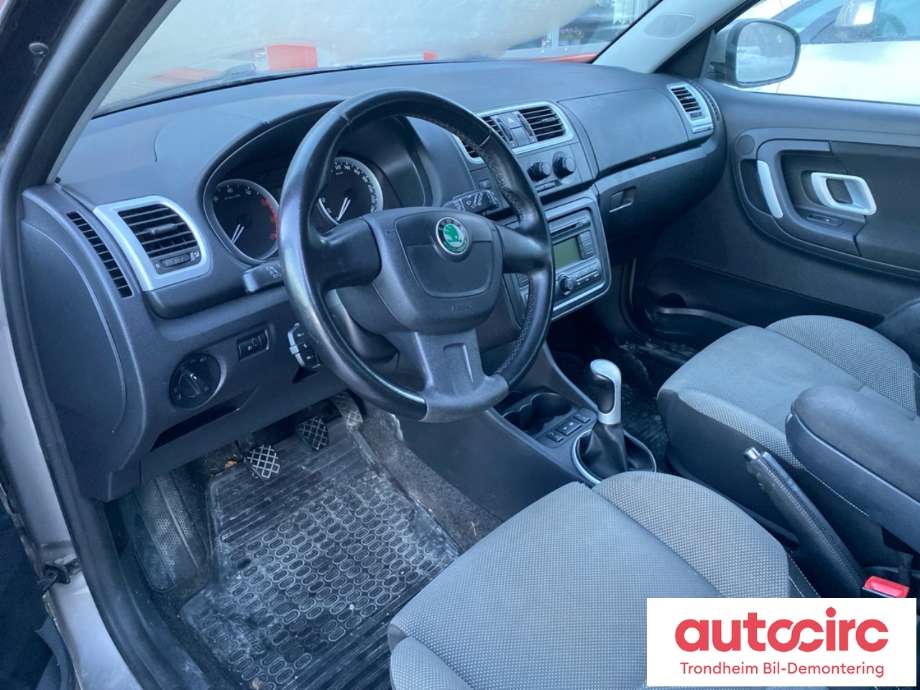 Škoda Fabia 2010-2014 (Type II, Fase 2) , Motorkode: CGPA, Girkassekode: LVG