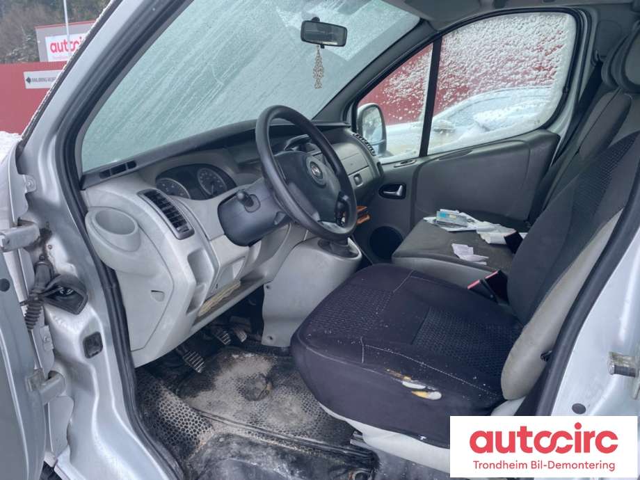 Opel Vivaro A 2006-2014 , Motorkode: M9R L7, Girkassekode: M73