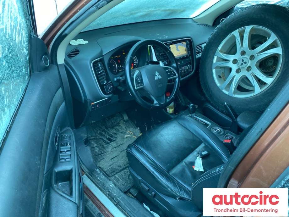 Mitsubishi Outlander 2012-2015 (Type III, Fase 1) , Motorkode: 4N14, Girkassekode: 2700A330