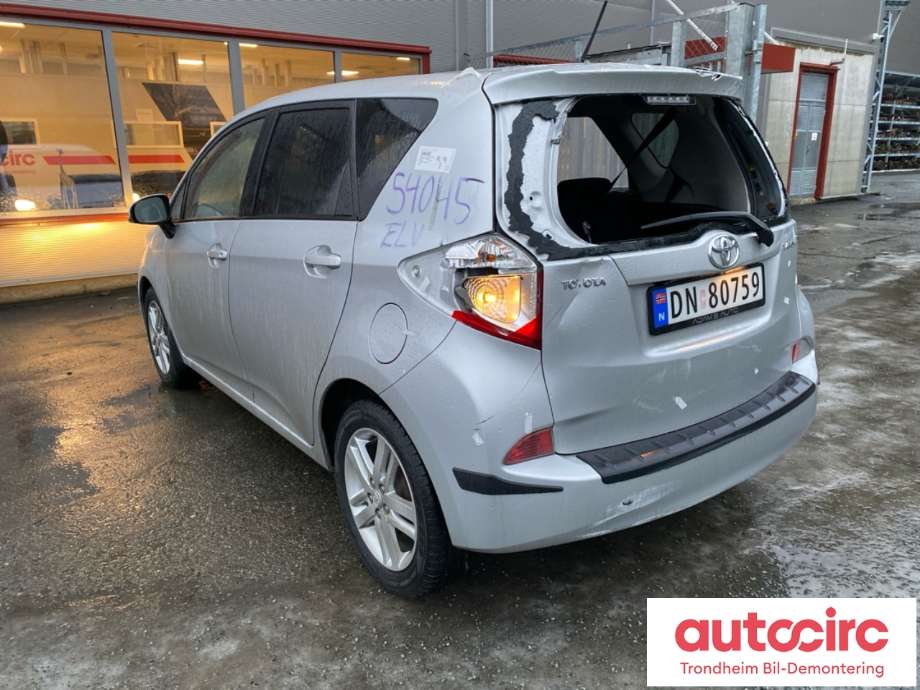 Toyota Verso-S 2011-2015 (COMBI) (COMBI), Motorkode: 1NR-FE, Girkassekode: 3040052230