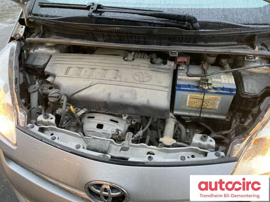 Toyota Verso-S 2011-2015 (COMBI) (COMBI), Motorkode: 1NR-FE, Girkassekode: 3040052230