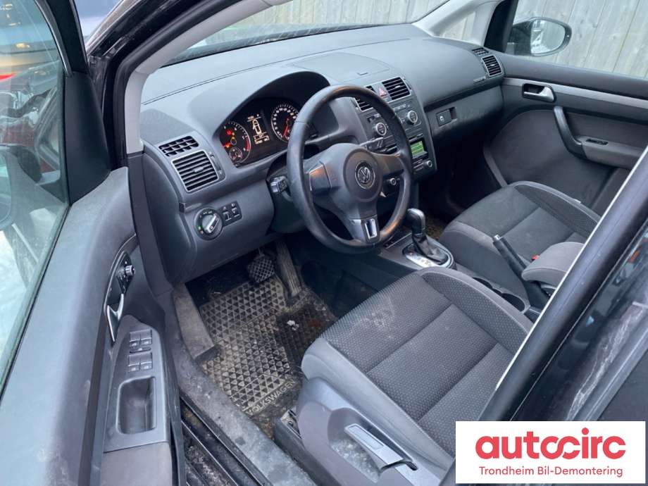 VW Touran 2010-2015 (Type I, Fase 3) , Motorkode: CAYC, Girkassekode: PVX