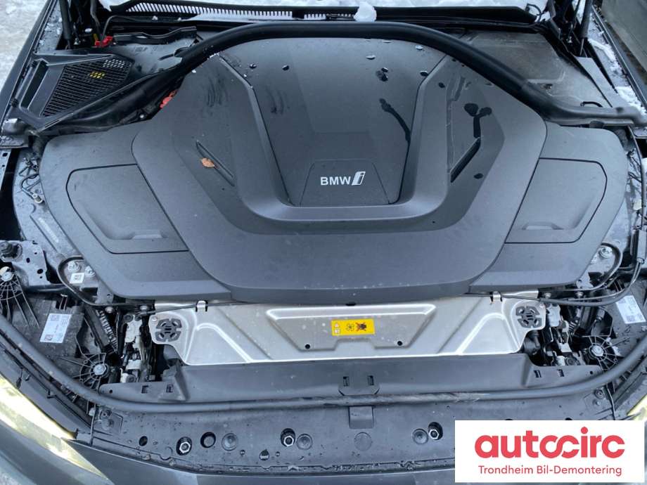 BMW i4 2021-->> (G26) (G26), Motorkode: XE2A02N0, Girkassekode: TRINNLØSS