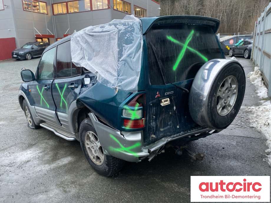 Mitsubishi Pajero 2000-2006 (Type III) , Motorkode: 4M41, Girkassekode: MR593861
