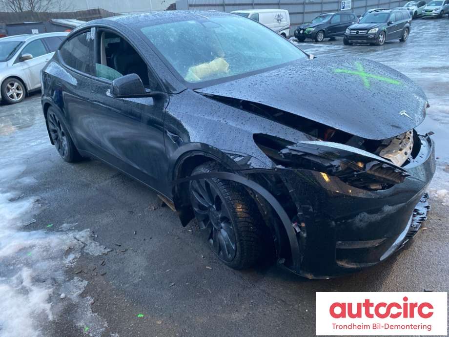 Tesla Model Y 2021-2024 (Type I) , Motorkode: 3D3|3D6, Girkassekode: TRINNLØS