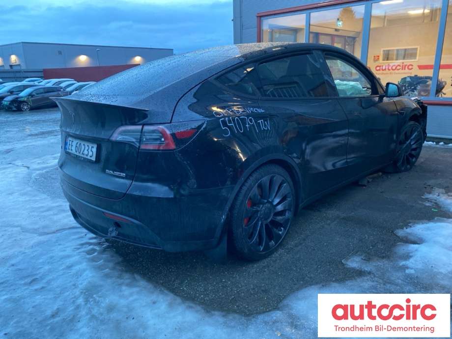 Tesla Model Y 2021-2024 (Type I) , Motorkode: 3D3|3D6, Girkassekode: TRINNLØS