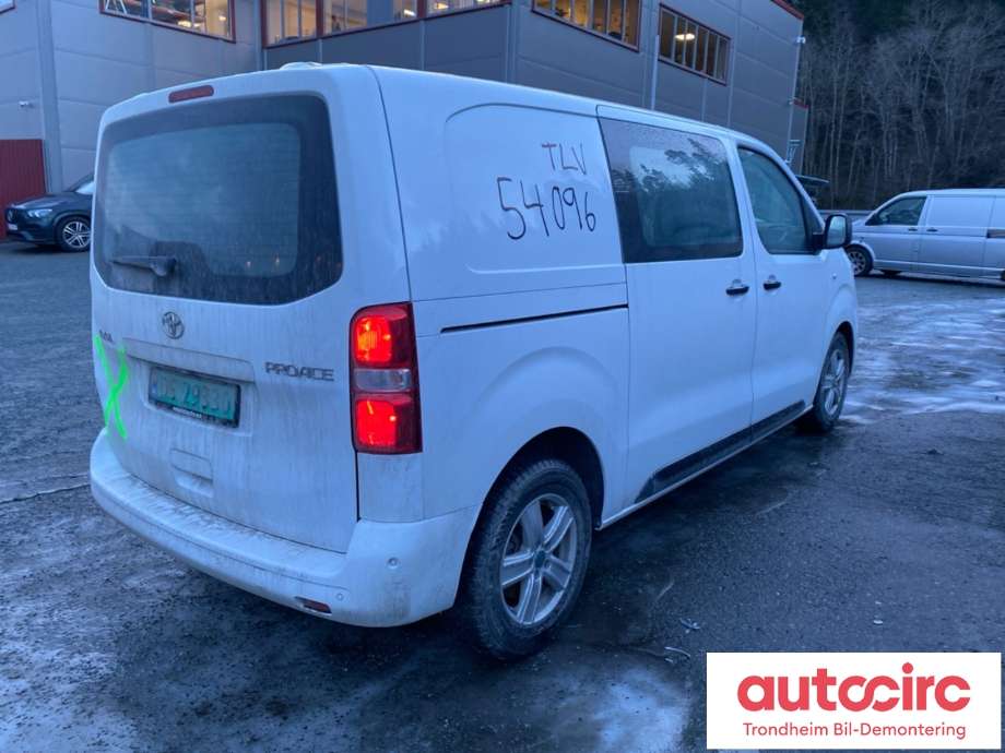Toyota Proace 2016-->> (Type II) , Motorkode: SU001B2471, Girkassekode: SU001B4951