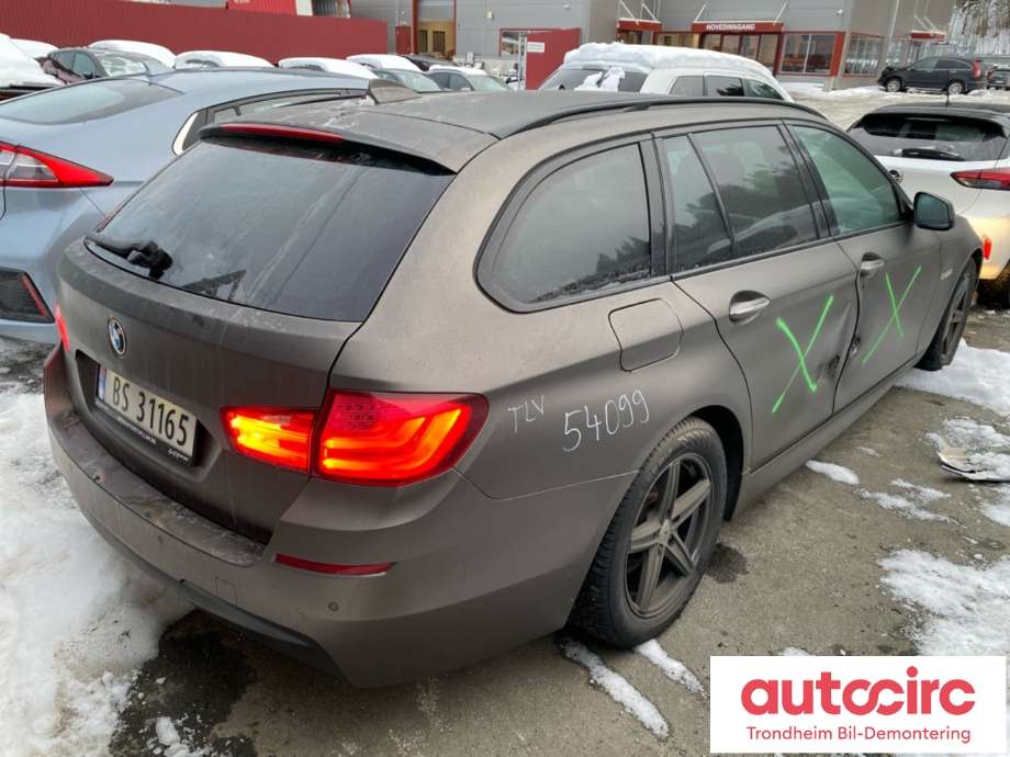 BMW 5-Serie 2010-2017 (F10/F11) (F10/F11), Motorkode: N47D20O1, Girkassekode: GA8HP45Z