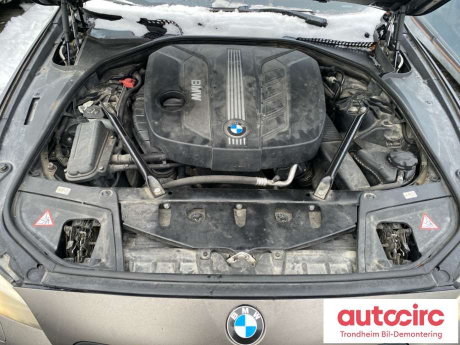 BMW 5-Serie 2010-2017 (F10/F11) (F10/F11), Motorkode: N47D20O1, Girkassekode: GA8HP45Z
