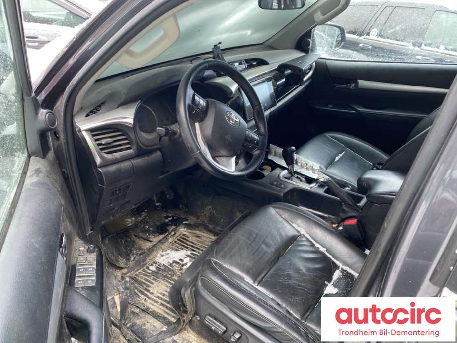 Toyota Hilux 2020-->> , Motorkode: 2GD-FTV, Girkassekode: 3500071480