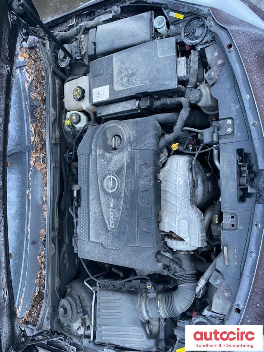 Peugeot 208 2012-2019 (Type I) , Motorkode: 8H01, Girkassekode: 2222 YR
