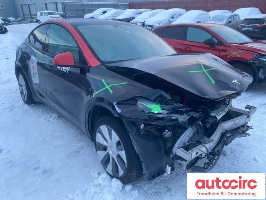 Tesla Model Y 2021-2024 (Type I) , Motorkode: 3D3|4D1, Girkassekode: TRINNLØS