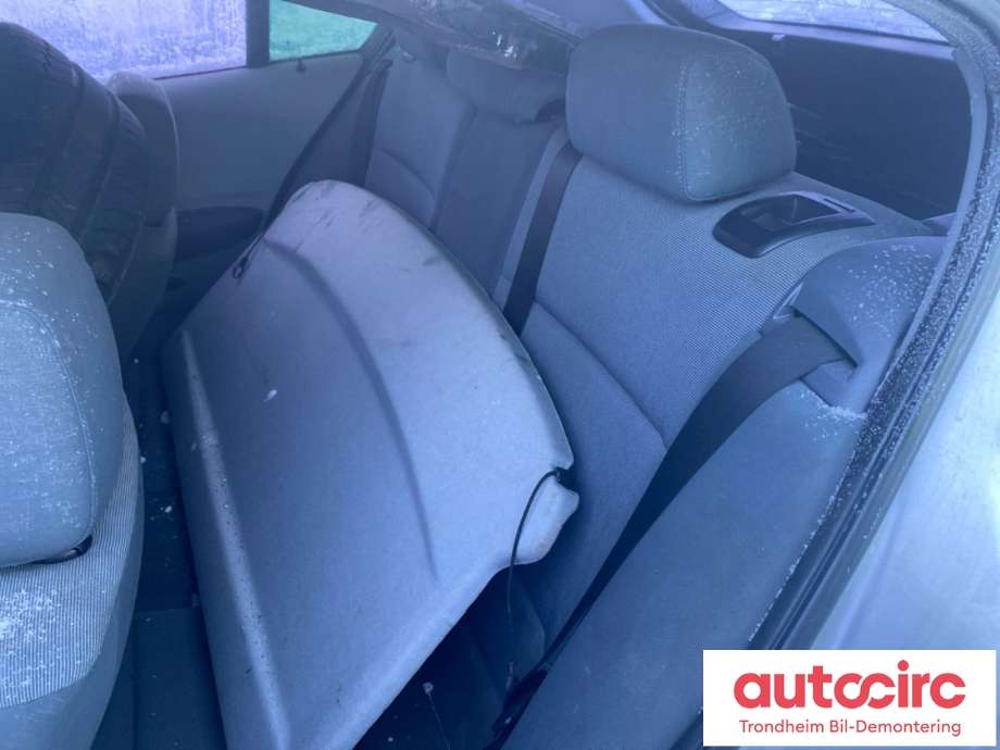 BMW 1-Serie 2004-2011 (E81/E82/E87/E88) (E81/E82/E87/E88), Motorkode: N45B16A, Girkassekode: S5D 250G