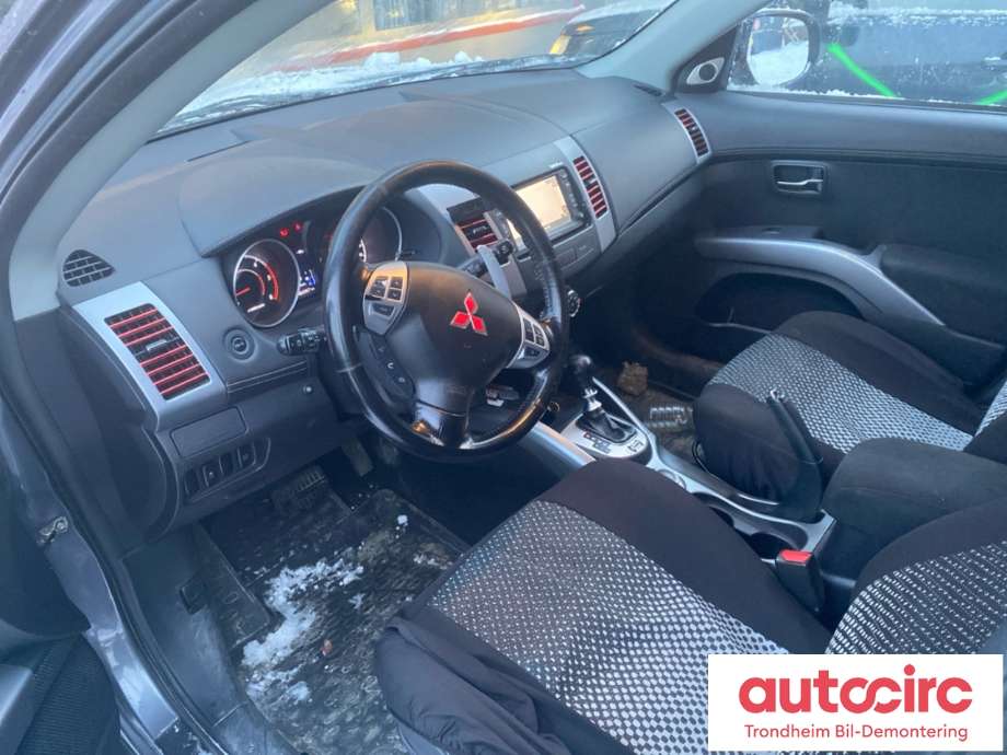 Mitsubishi Outlander 2010-2012 (Type II, Fase 2) , Motorkode: 4HK, Girkassekode: 2500A677