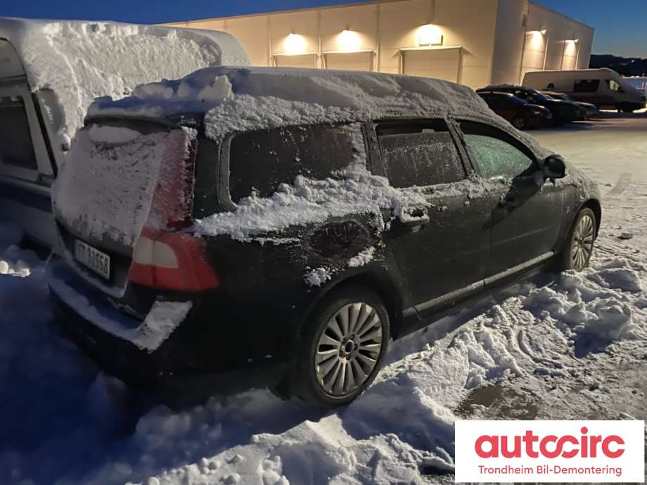 Volvo V70 2007-2013 (Type III, Fase 1) , Motorkode: 8252346, Girkassekode: 36002564