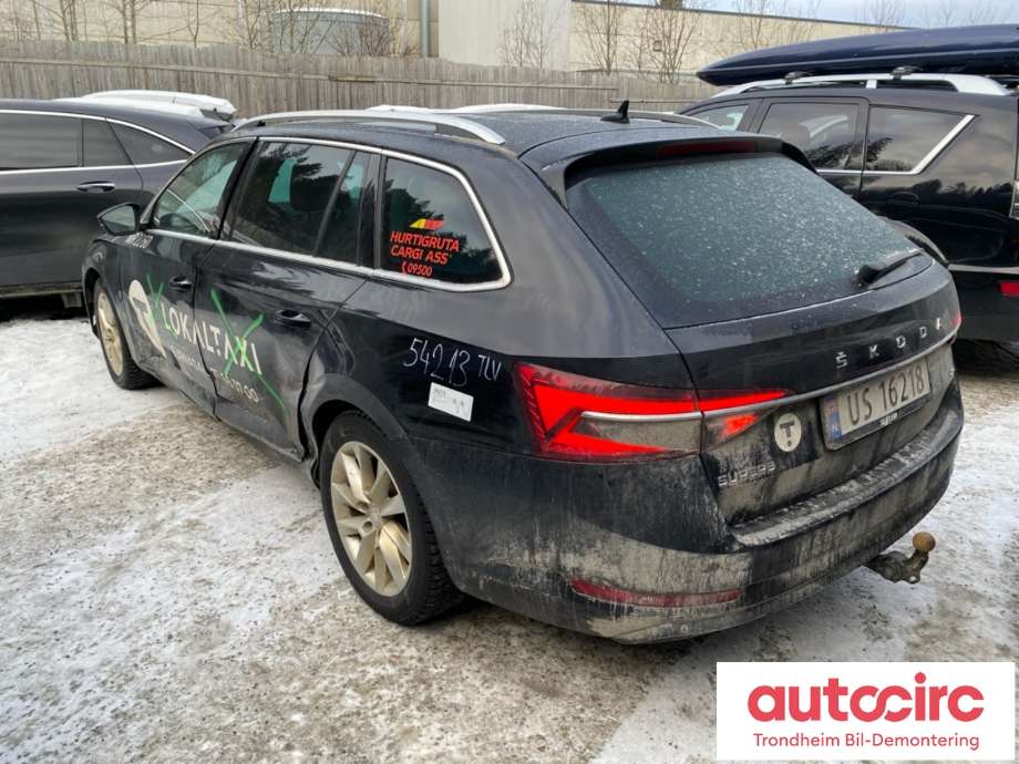 Škoda Superb 2015-->> (Type III) , Motorkode: DTUA, Girkassekode: UEL