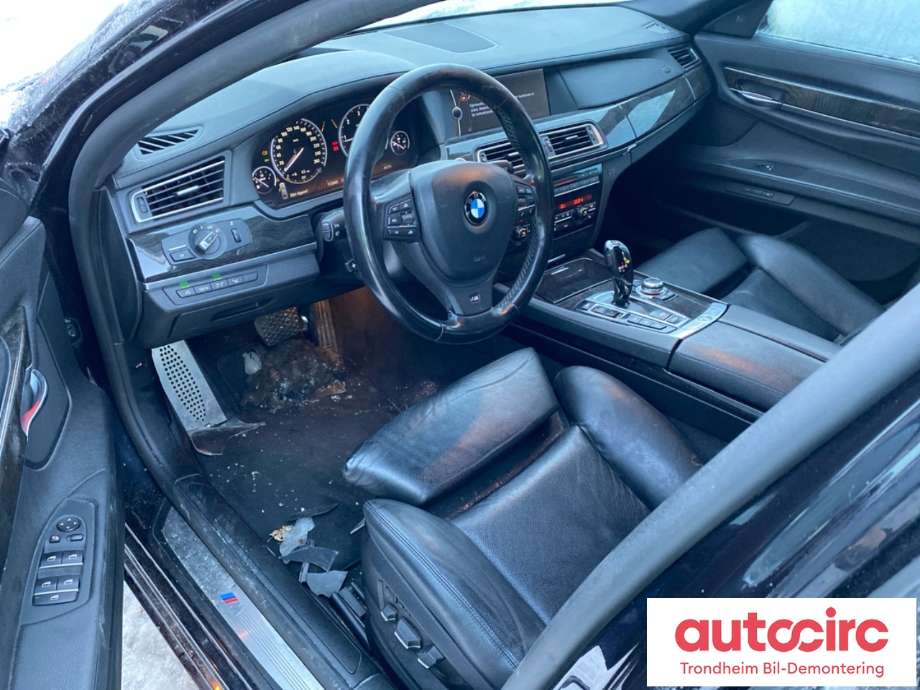BMW 7-Serie 2009-2015 (F01/F02/F03/F04) (F01/F02/F03/F04), Motorkode: N57D30T0, Girkassekode: 8HP70Z