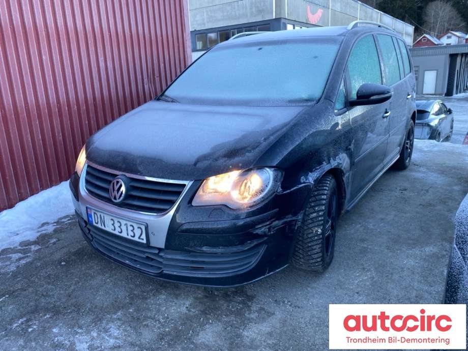 VW Touran 2010-2015 (Type I, Fase 3) , Motorkode: BLS, Girkassekode: MGJ