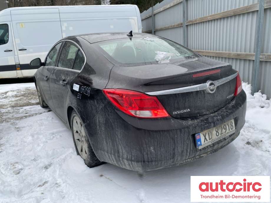 Opel Insignia A 2009-2014 , Motorkode: A20DTH, Girkassekode: MYJ