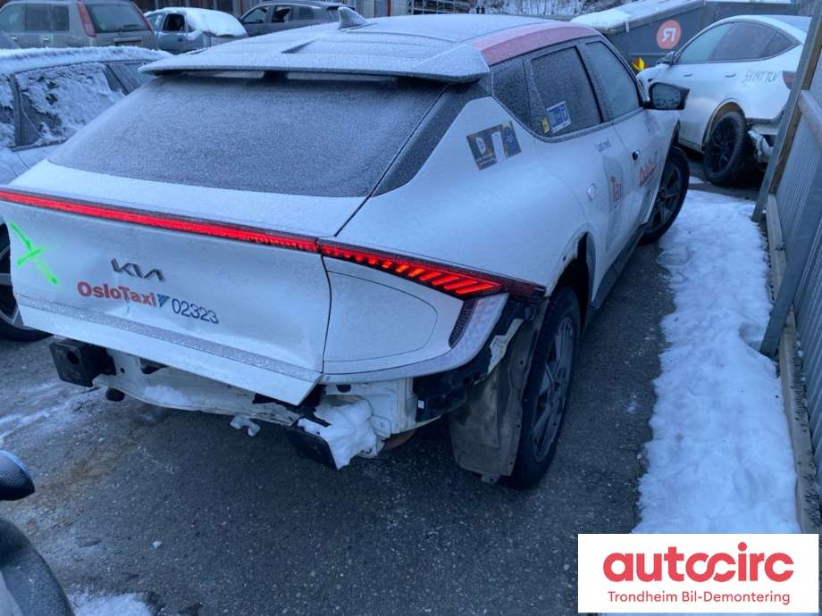 Kia EV6 2021-->> delebil , Motorkode: EM17PCV0041P, Girkassekode: TRINNLØS