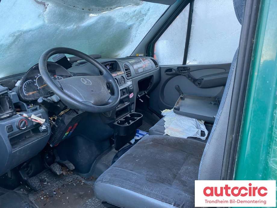 Mercedes Sprinter 2006-2013 (Fase 1) (906) (906), Motorkode: 611981, Girkassekode: A 001 260 36 00