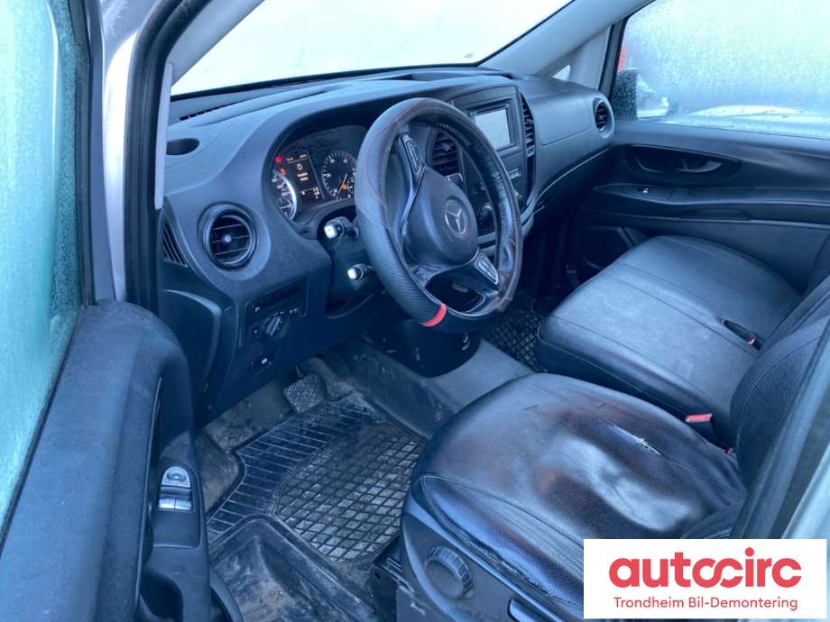 Mercedes Vito 2014-->> (W447) (W447), Motorkode: 651.950, Girkassekode: 722.965