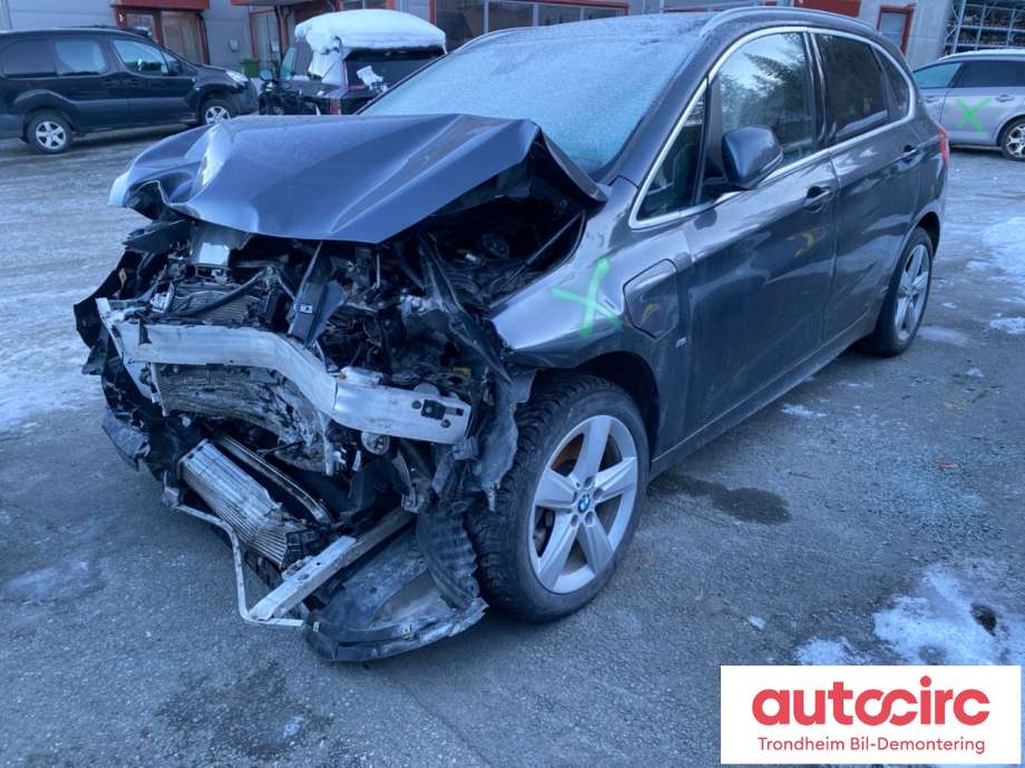 BMW 2-Serie 2014-2021 (F22/F23) (F22/F23), Motorkode: B38A15A, Girkassekode: 24008743341