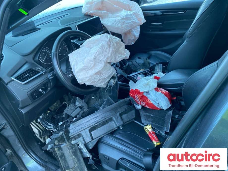 BMW 2-Serie 2014-2021 (F22/F23) (F22/F23), Motorkode: B38A15A, Girkassekode: 24008743341