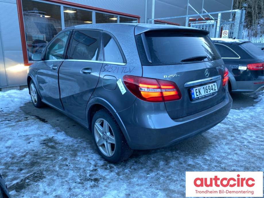 Mercedes B-Klasse, electric drive 2014-2018 (W242) (W242), Motorkode: EM0004, Girkassekode: TRINNLØS