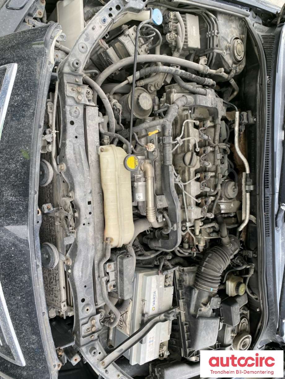 Toyota Avensis 2003-2008 (Type II) , Motorkode: 2AD-FHV, Girkassekode: 303002D141