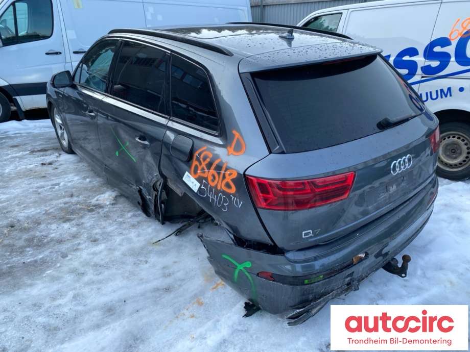 Audi Q7 2015-->> (Type II) , Motorkode: CVZA, Girkassekode: SNE