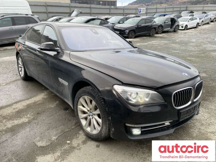 BMW 7-Serie 2009-2015 (F01/F02/F03/F04) (F01/F02/F03/F04), Motorkode: N57-D30B, Girkassekode: 24008742499